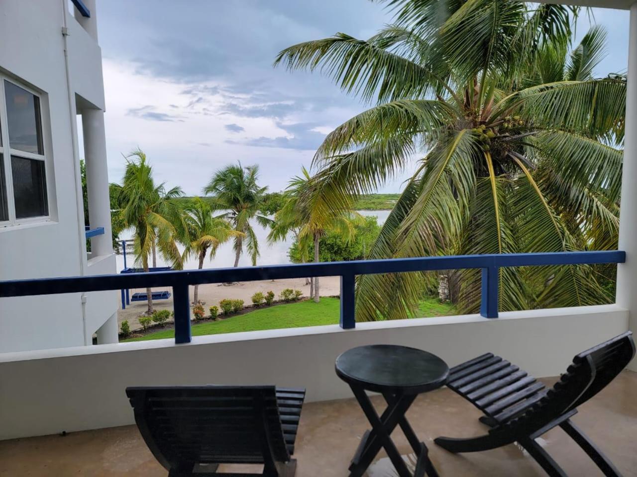 Brahma Blue Resort San Pedro  Exterior photo